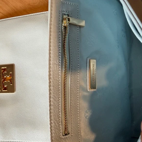 Tory Burch Light Blue Shoulder Bag with Gold Chain